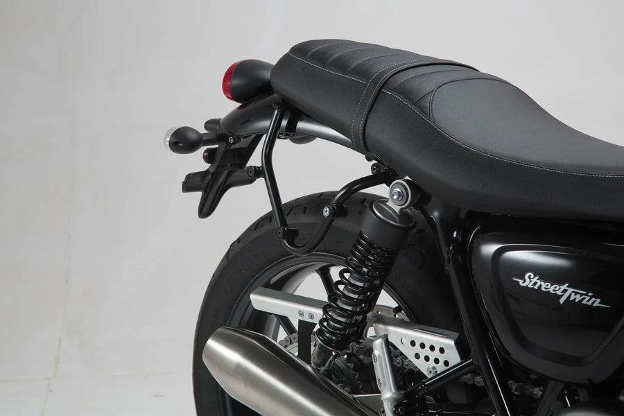 Triumph Street Twin 900 [SW-MOTECH] – Legend side bag system LC detailed view