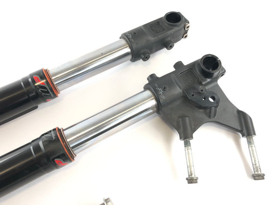 Husqvarna 701 Vitpilen [2018] - Fork Telescopic fork with axle