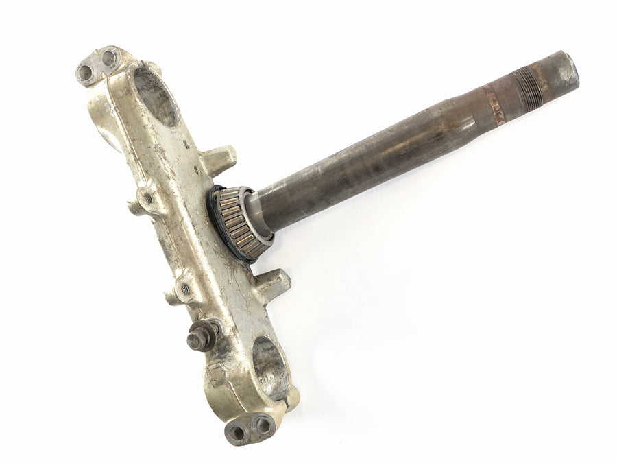 Yamaha XT 600 3TB [1991] - lower triple clamp