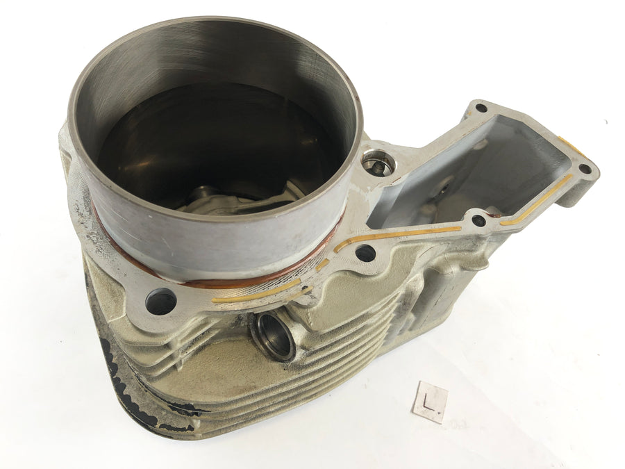 BMW R 1100 R Type 259 [1999] - Cylinder with piston left