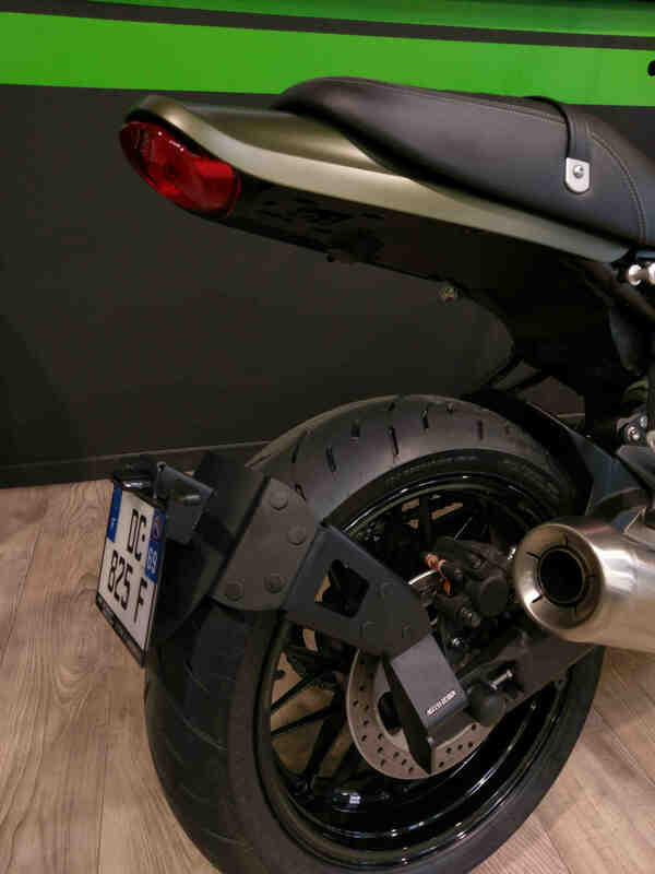 Kawasaki Z 900 Rs Se [ACCESS DESIGN] - license plate holder at wheel height black Kawasaki Z900RS