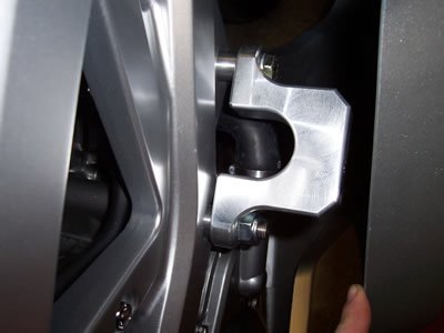 Suzuki SV 650 S ABS [2007-2012] - Aero Crash Protectors (swingarm bearing) Black Suzuki SV650 Full Faired