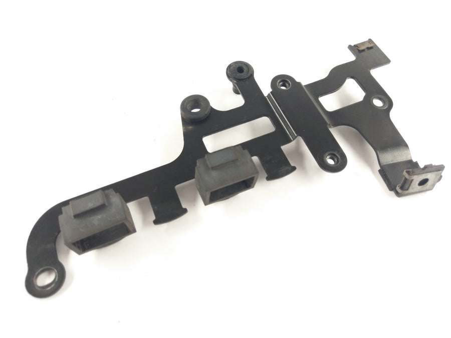 Aprilia RST 1000 Futura [2004] - aggregate holder