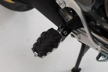 BMW R 1150 GS [2002-2005] - EVO footrest kit – picture 1