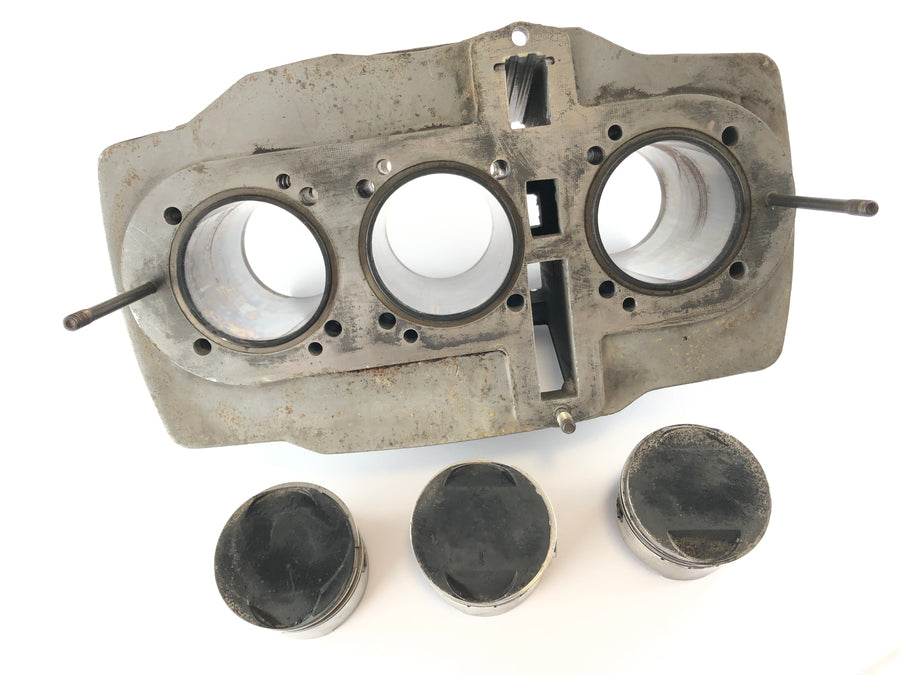 Laverda 1000 / 1 [1973] - cylinder with piston
