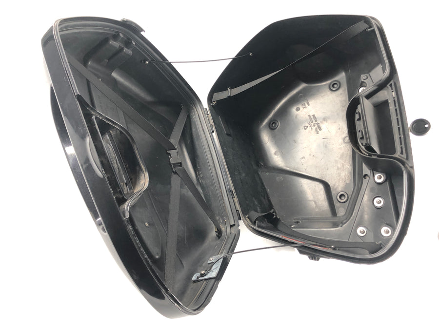 Moto Guzzi Norge 1200 LP [2006] - Suitcase set with scratches ???