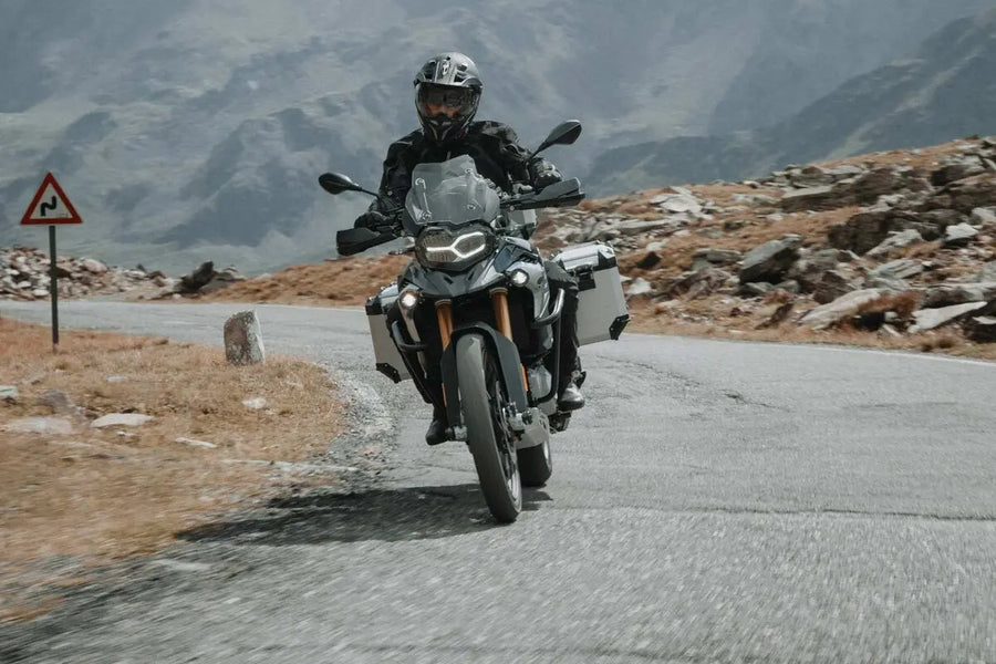 honda africa twin 750 [SW-MOTECH] – TRAX ADV großer Seitenkoffer (45 Liter) rechts