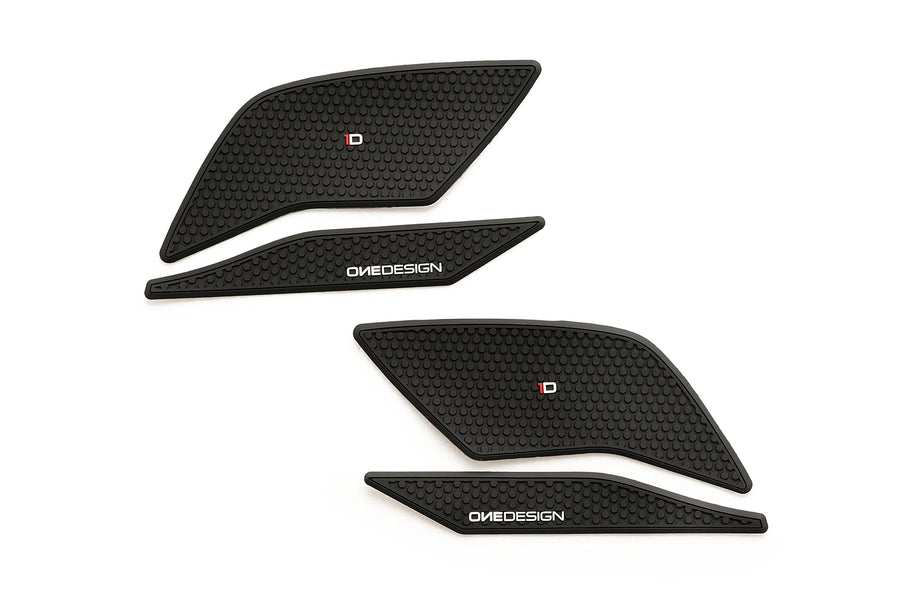 YAMAHA YZF-R1M [2016] - Side tank protectors | Black | PUIG 20094N