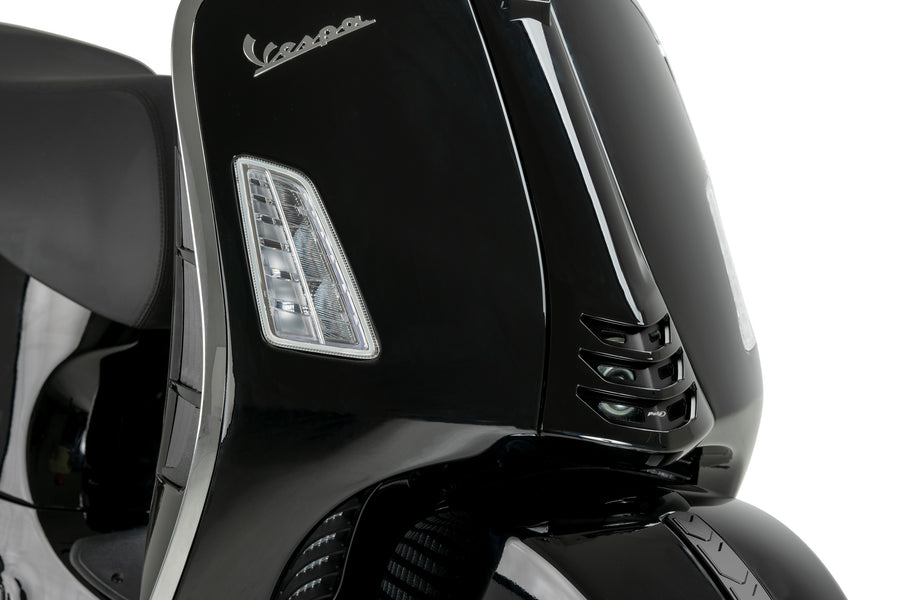VESPA GTS 310 [2025] – horn trim – black