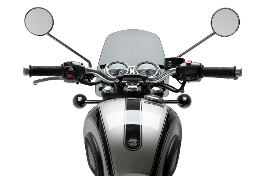 TRIUMPH BONNEVILLE T 120 BLACK [2025] – Standard screen – Strongly tinted