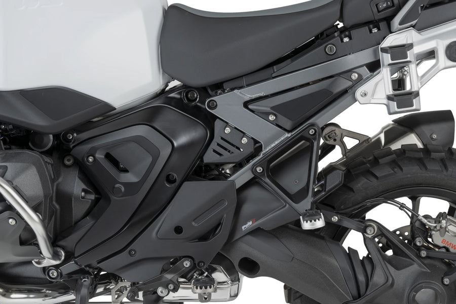 BMW R 1300 GS ADVENTURE [2025] – lower side fairing – carbon look