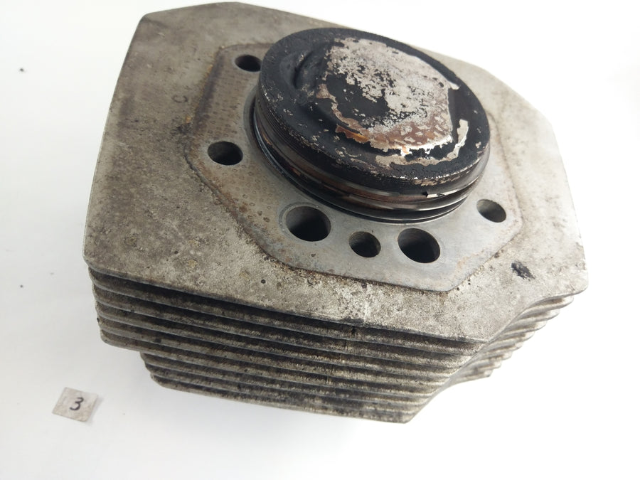 Moto Guzzi Quota 1100 ES [1999] - Cylinder with piston