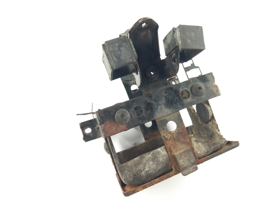 Honda XLV 750 R RD01 [1983] - Battery compartment unit holder