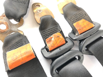 BMW M 535i E28 [1986] - Rear seat belt set - 0