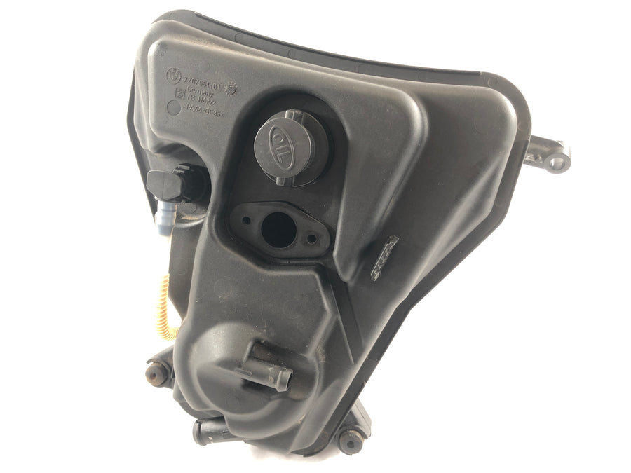 BMW K 1300 R [2010] - Oil tank