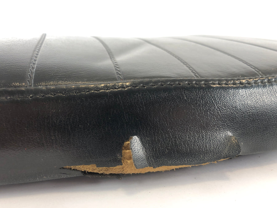 Moto Guzzi Le Mans 1000 VV [1988] - Rear fairing seat P&amp;W with crack
