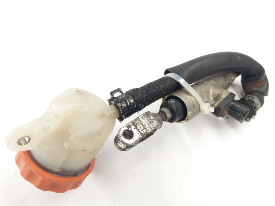 Honda CBR 1000 F SC24 [1991] - Rear brake pump with reservoir