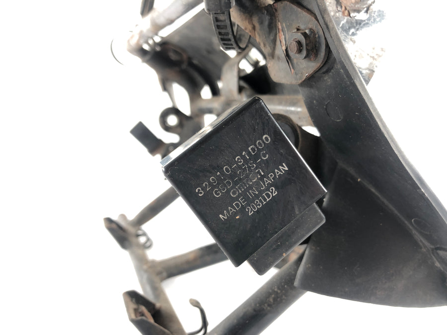 Suzuki DR 800 S BIG [1991] - Antler fairing bracket