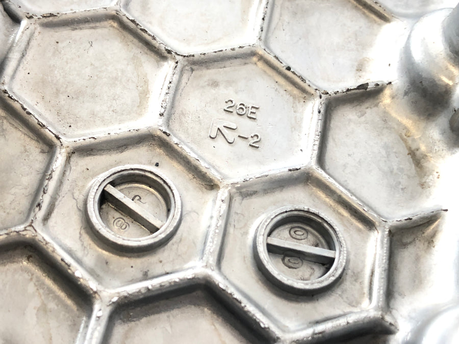 Suzuki Bandit GSF 1200 S WVA9 [2001] - Oil pan engine cover