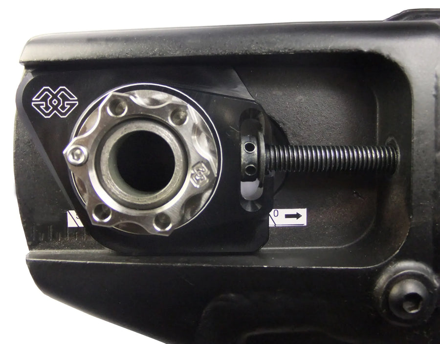 Yamaha MT-09 [Gilles Tooling]-AXB chain tensioner axle block