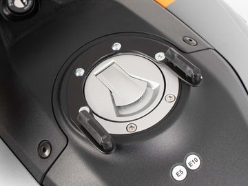 Moto Guzzi Stelvio [2024-2025] - Tanking Basic including counterpart tank sac