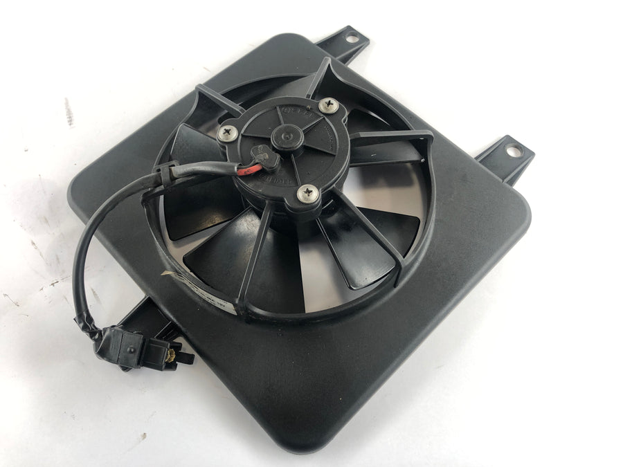 Triumph Speed ​​Triple 1050 515NJ [2005] - Radiator fan