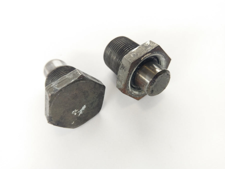 Suzuki Intruder 1500 VL [2000] - Swingarm bushings