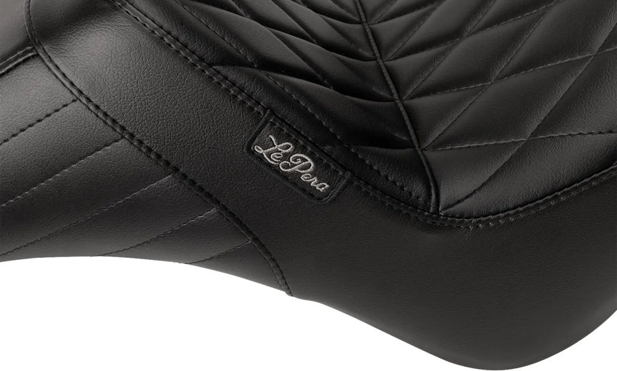Harley-Davidson Street Bob [LE PERA] – Kickflip Seat