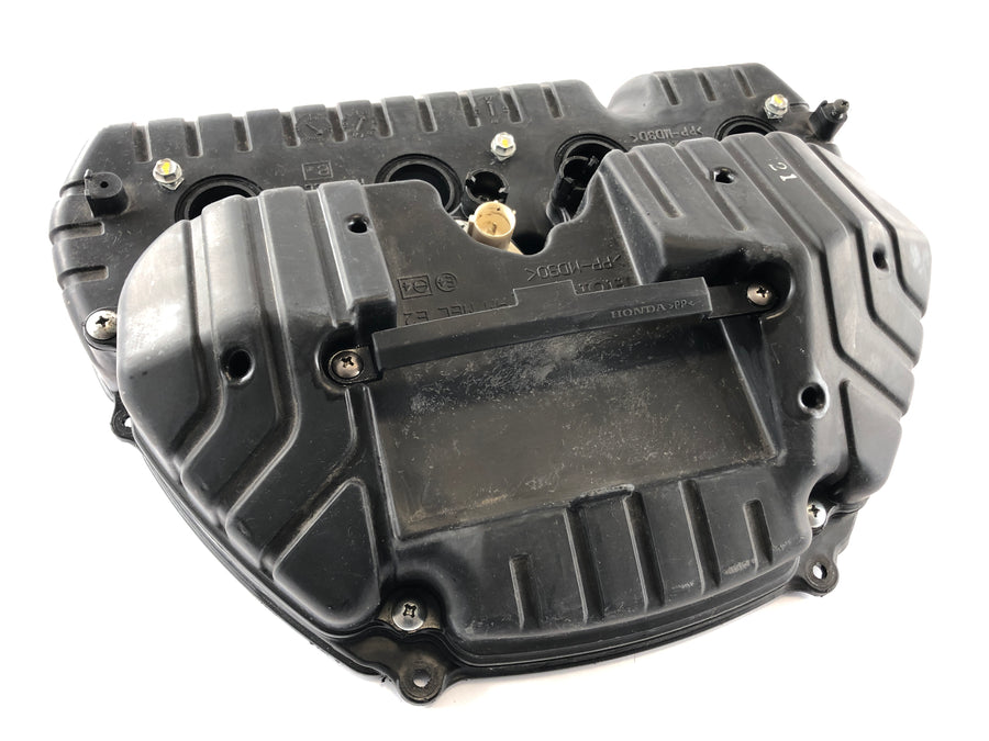 Honda CBR 1000 RR SC57 [2006] - Air filter box cover