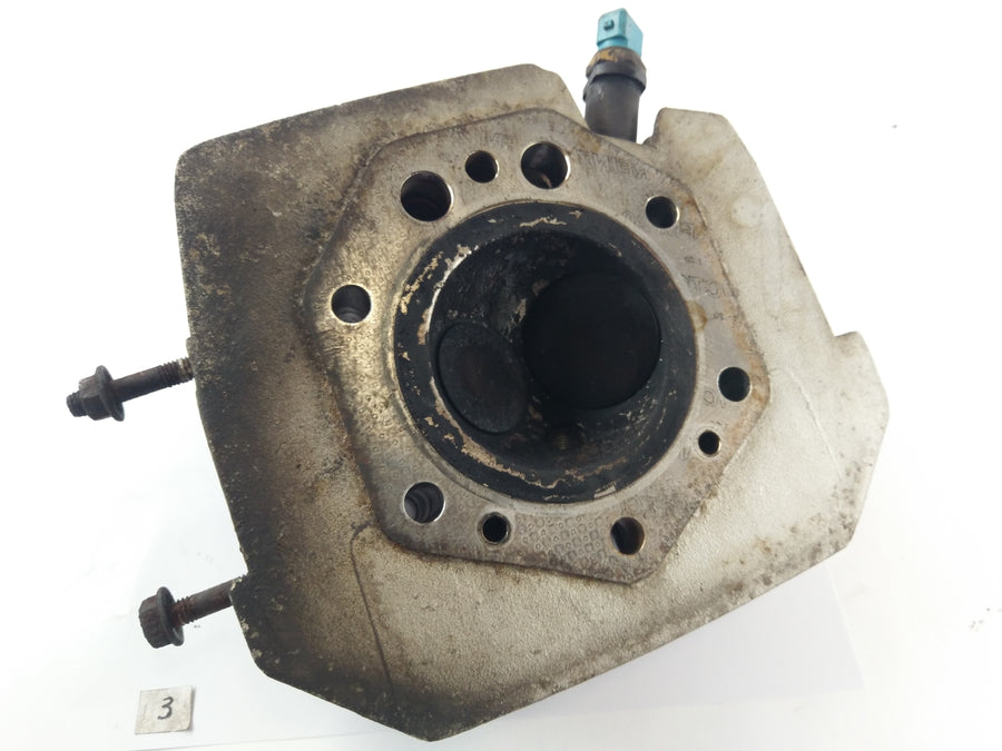Moto Guzzi Quota 1100 ES [1999] - Cylinder head