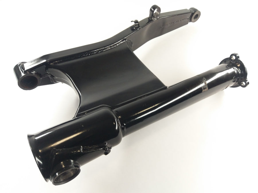 Suzuki Intruder 1500 VL [2000] - Swingarm Rear swingarm