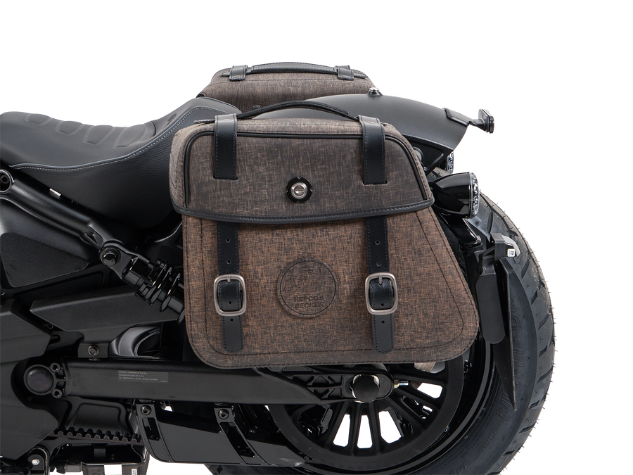 Indian Sport Scout Sixty [2026] - Set: Ledertaschenhalter Cutout schwarz inkl. Rugged Ledertaschen braun