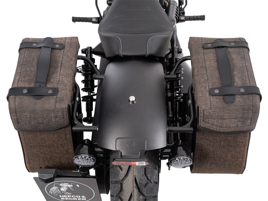 Indian 101 Scout [2025-2026] - Set: Ledertaschenhalter Cutout schwarz inkl. Rugged Ledertaschen braun