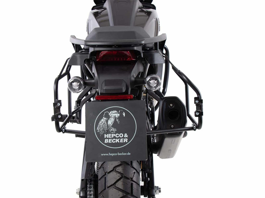Harley-Davidson Pan America 1250 [2021-2025]-side case carrier cutout