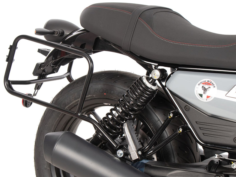 Moto Guzzi V7 Stone [2025] - Cyfish carrier screwed