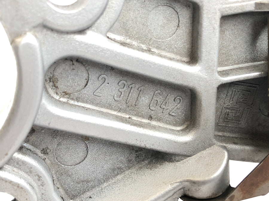 BMW R 1100 R Type 259 [1999] - Driver's footrest right with brake pedal