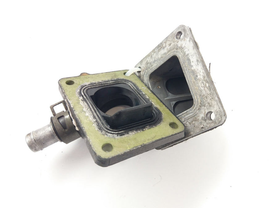 Yamaha DT 125 LC 10V [1982] - reed valve block with intake manifold