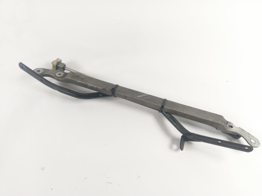 Moto Guzzi V11 Sport [2003] - Throttle strut