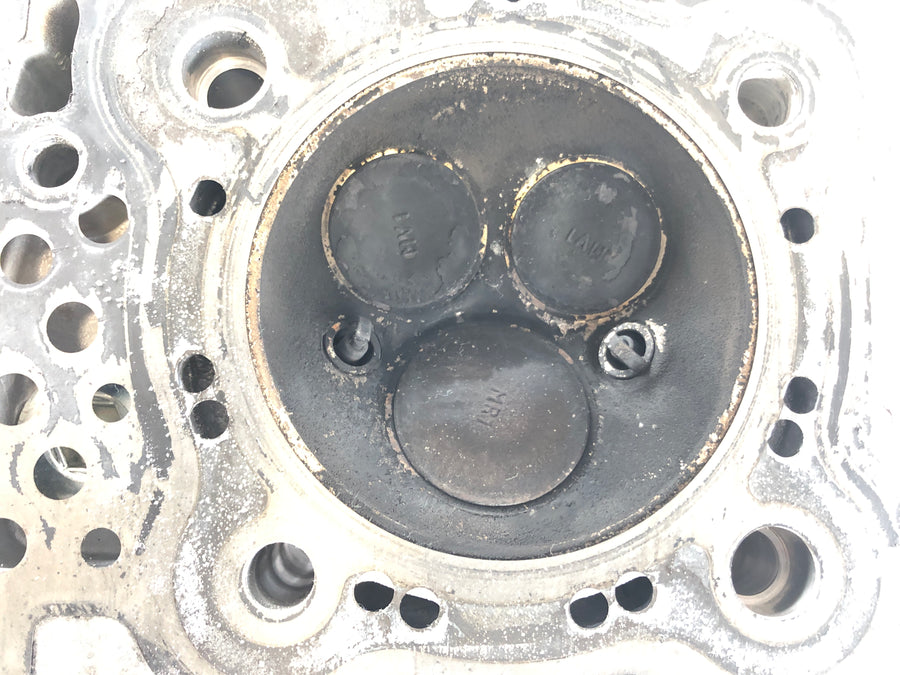 Honda XRV 750 Africa Twin RD04 [1993] - Cylinder head cylinder front