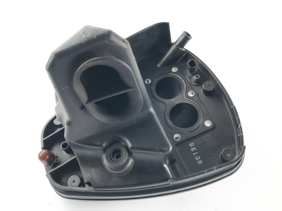 Kawasaki VN 900 Classic [2010] - Air filter box airbox