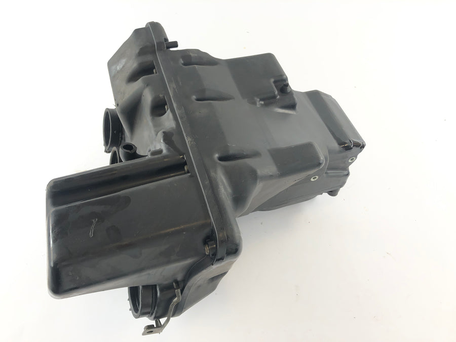 Kawasaki Z 750 ZR750J [2005] - Air filter box airbox