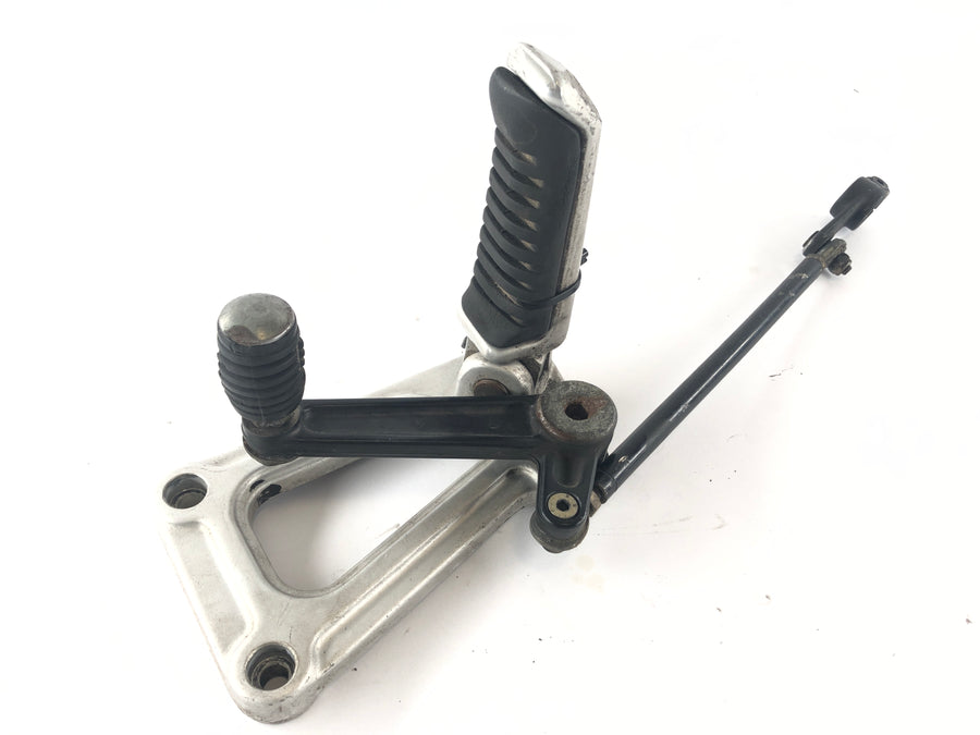 Ducati 900 SS [1992] - Left footrest with gear lever driver's footrest