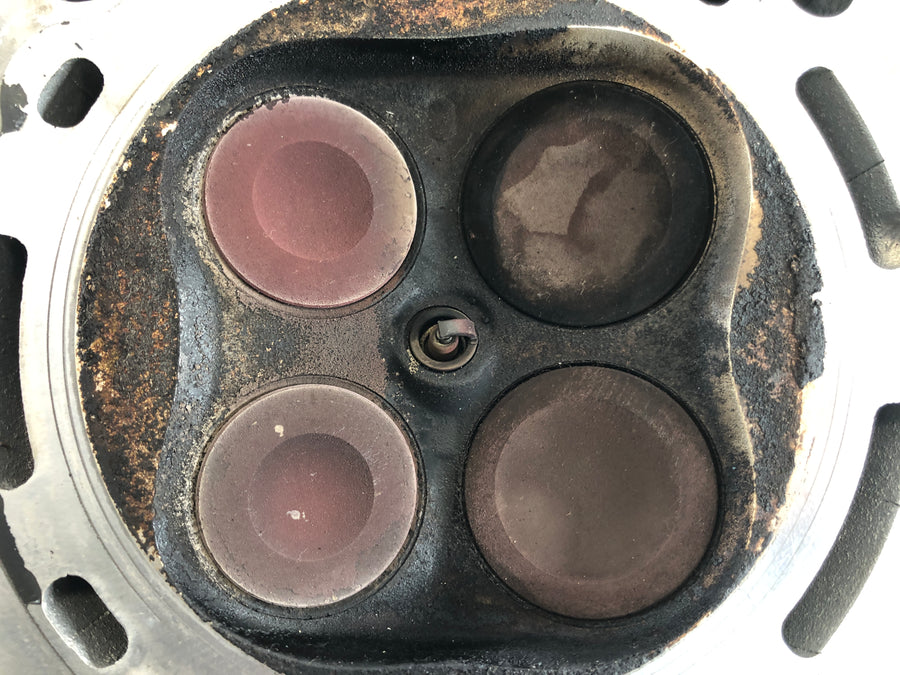 BMW F 650 CS Scarver [2001] - Cylinder head