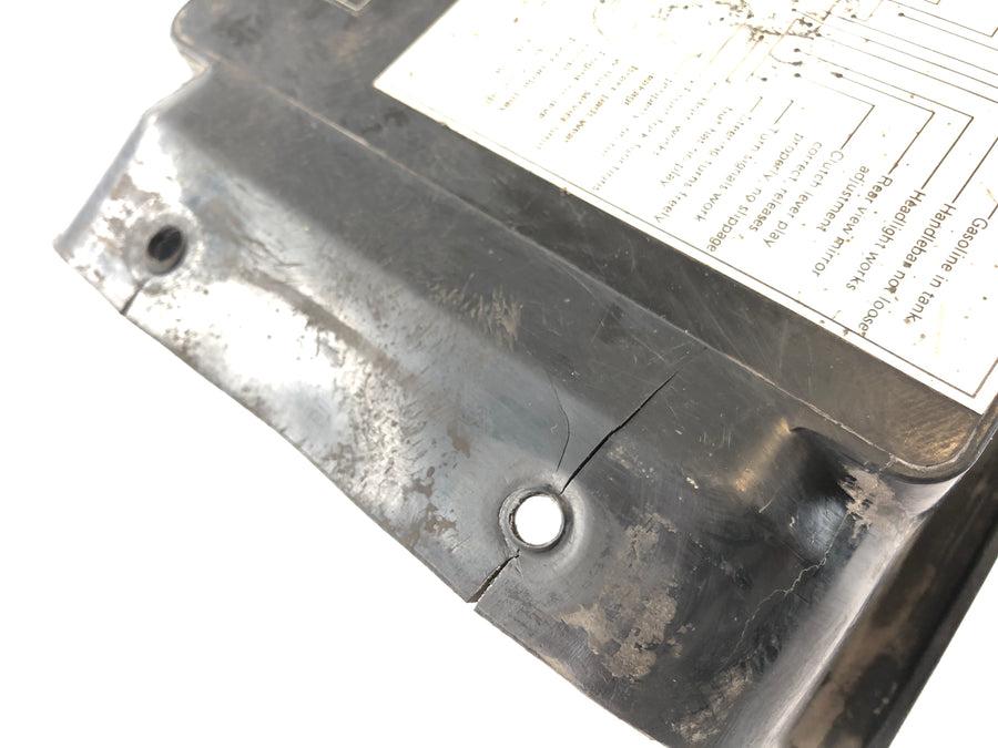 Kawasaki Z 750 E KZ750E [1981] - Rear substructure splash guard