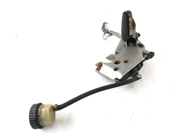 BMW R 1100 GS 259 ​​[1995] - Driver's footrest right with brake pump and brake pedal - 0