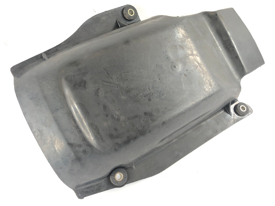 Yamaha XJ 900 F 58L [1985] - Rear substructure splash guard