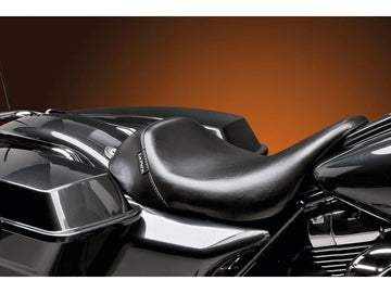 Harley Davidson Touring [2008-2025]-Bare Bones Gel Solositz smooth black vinyl