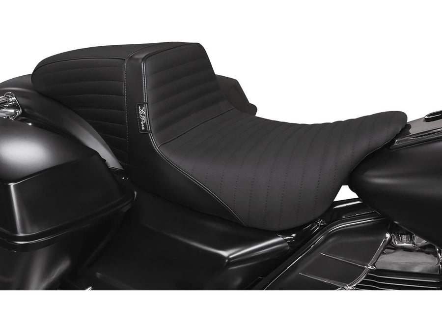 Harley Davidson Flhxse [2023-2025]-Kickflip seat with folded seam and grip