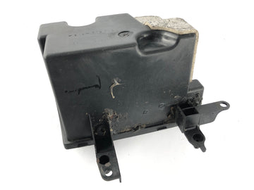 Suzuki Intruder VL 1500 AL [2000] - Storage compartment on the left - 0