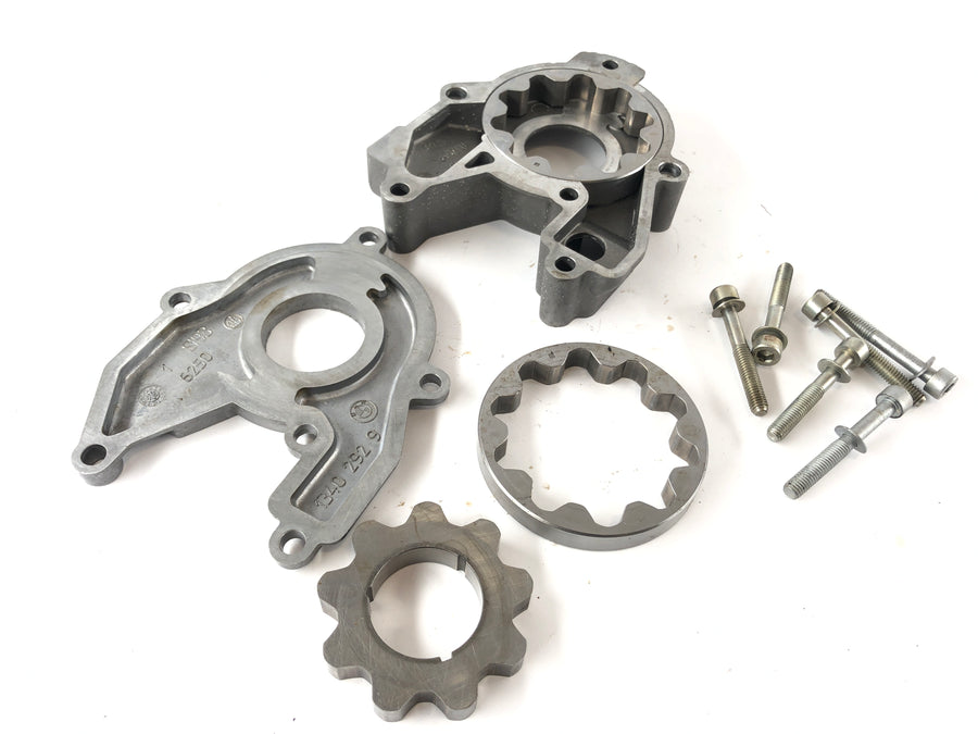 BMW R 1100 R 259 [1995] - Oil pump